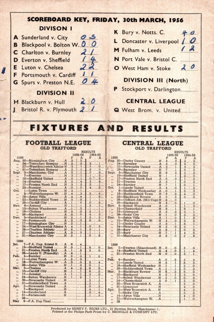 30th March 1956 Manchester United v Newcastle United Division One Matchday 37 1955-1956 - Image 2