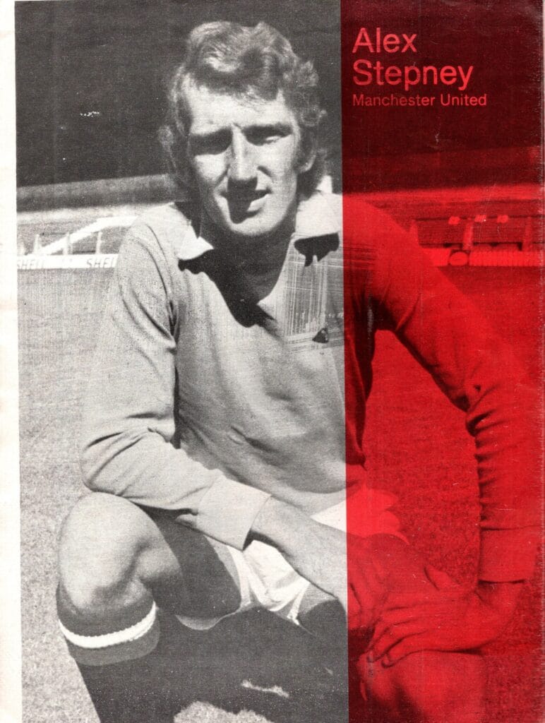 6th November 1974 Shelbourne v Manchester United Friendly Challenge Match 1974-1975 - Image 2